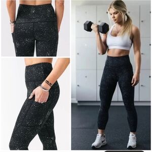 Zyia Active Women's Black Reflective Pocket Light n Tight Hi-Rise 7/8 Size 6-8